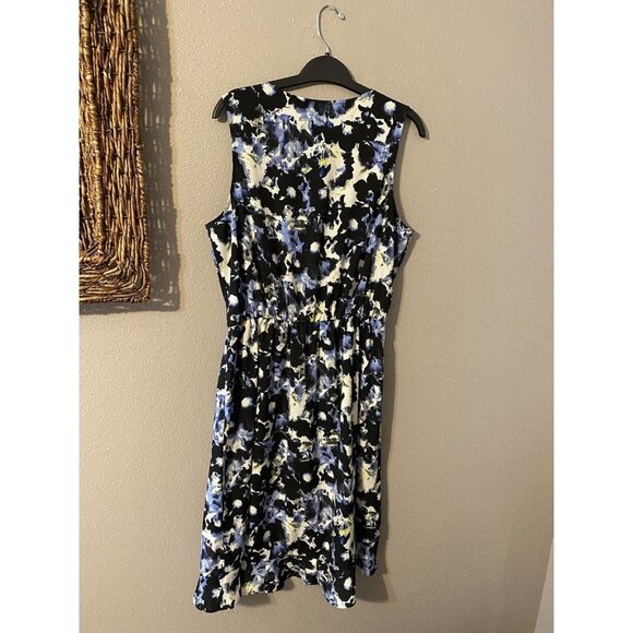 APT 9 Dress Blue Floral Large 10 12 14 V Neck Midi Washable - Picture 7 of 7